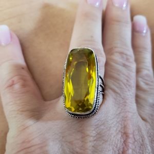 Rectangle Lemon Quartz 925 Ring!